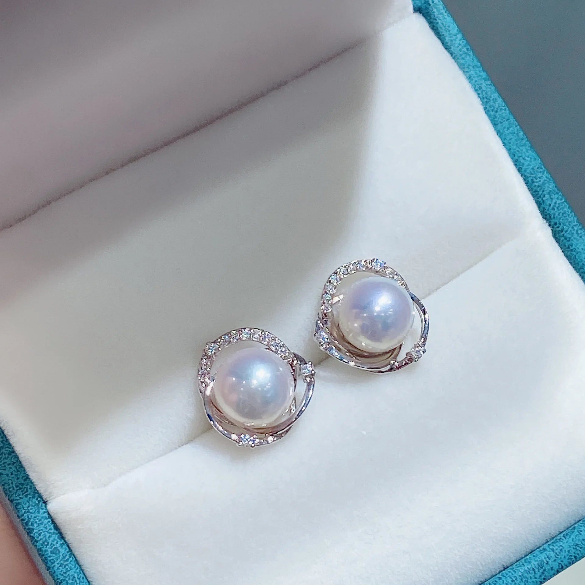Certified New Fresh Water Pearl Earrings Ear Studs 8MM White Transparent Pink AKOYA Glossy S925 Silver Send Certificate Simple