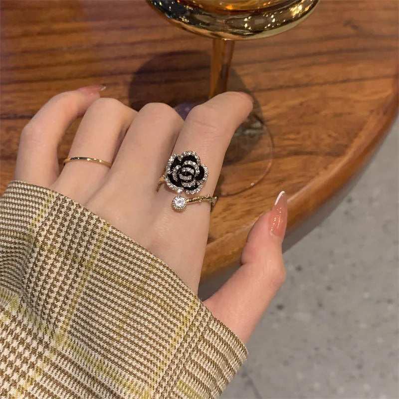 Korean Style Gold Plated Zircon Black Camellia Ring Open Adjustable CZ Rose Flower Finger Rings for Women Gif
