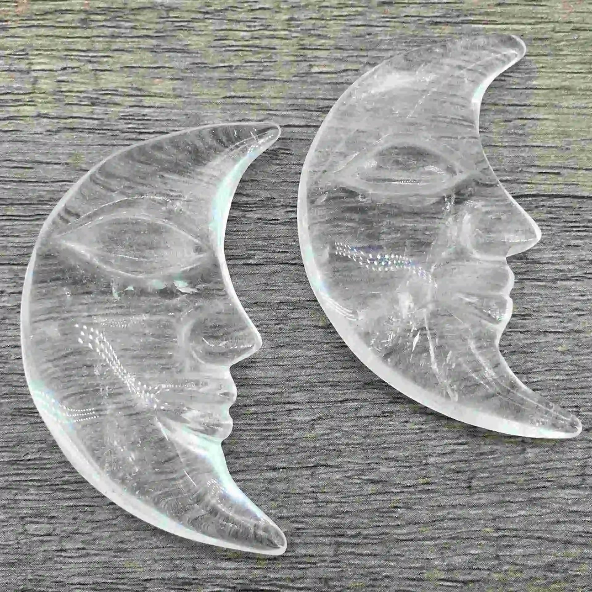 HUIYING Wholesale Bulk Hand Carved Yellow Tiger Eye Moon Face Healing Crystals Moon Carving Crafts Clear Quartz Moon Face