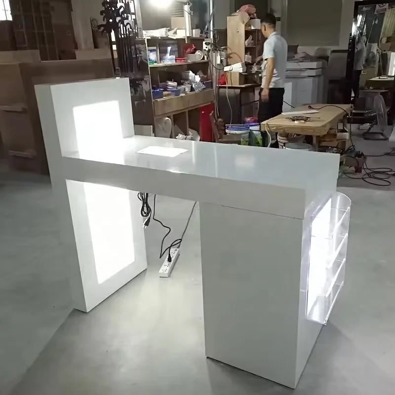 Foshan Factory Hot Sale White Nail Salon Manicure Table With Light