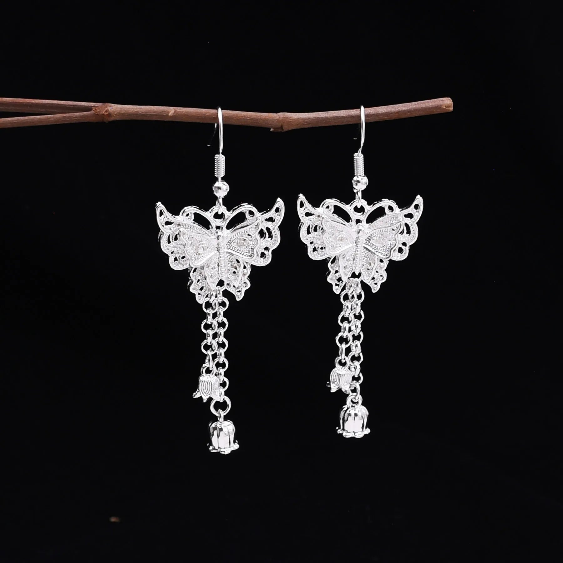 Women's Ethnic Statement Tassel Earrings Silver Plated Butterfly Carved Flower Pendant Drop Earrings Fashion Accessory