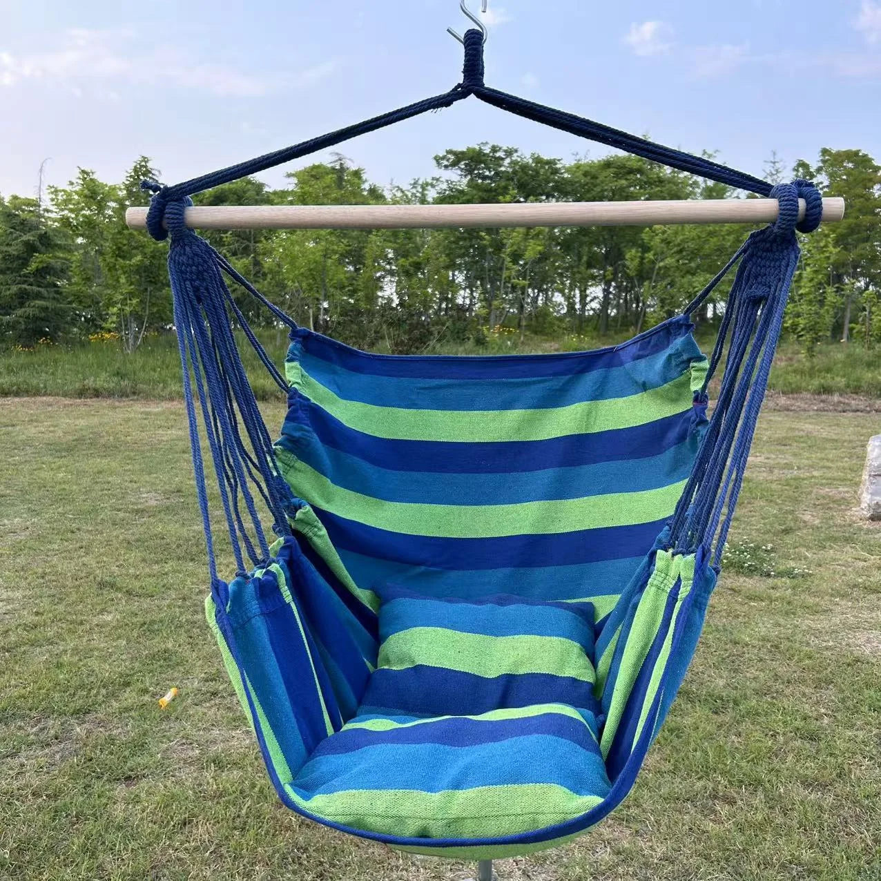 MINGCHAN Hammock Chair Hanging Rope Swing Max 300 Lbs Hanging Chair  Comfort & Durability Perfect for Outdoor Home Bedroom