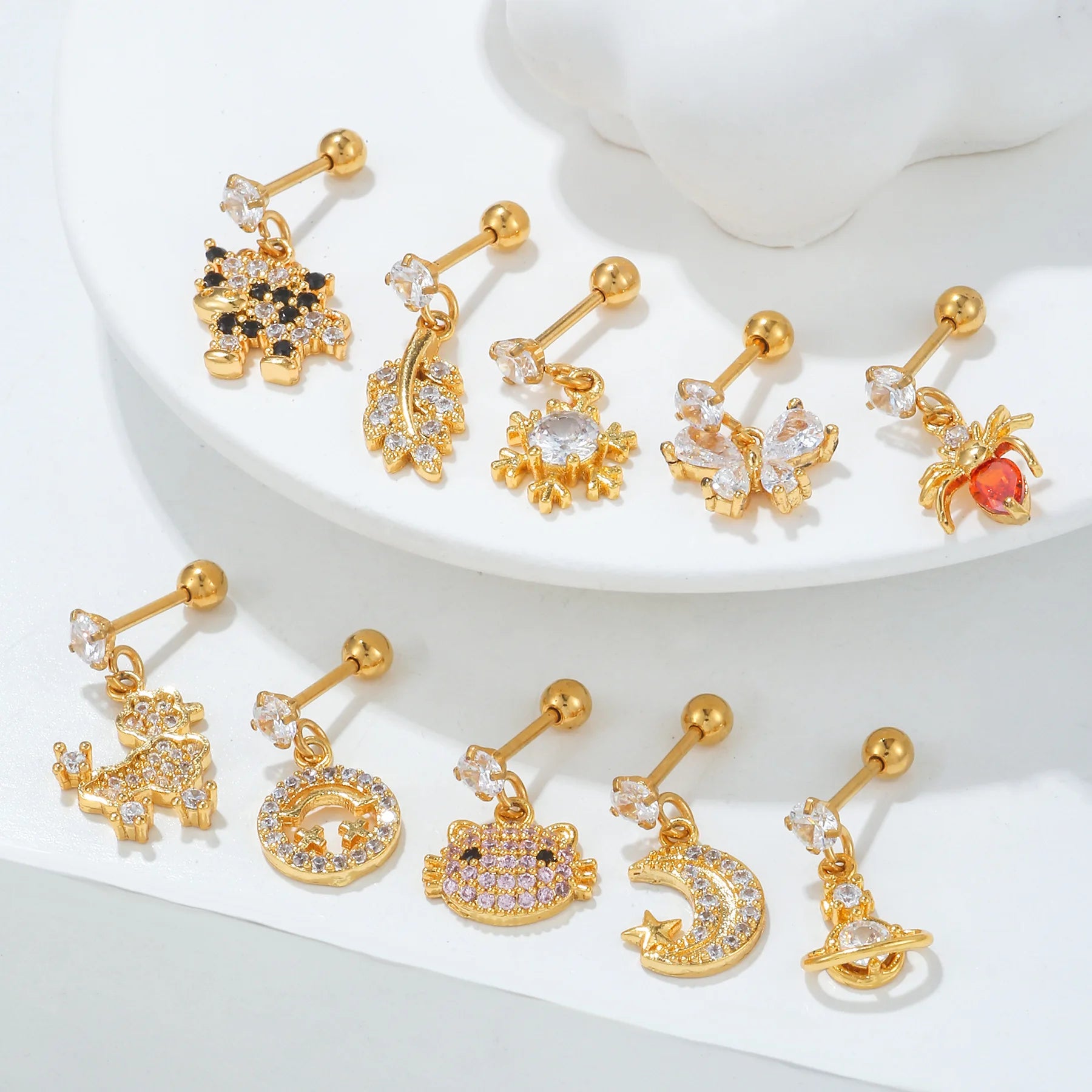Fashion Sleep Free Pick Pendant Ear Bone Studs Brass Copper Zircon Earring Small Animal 18K Gold Plated Wear Piercing Nails