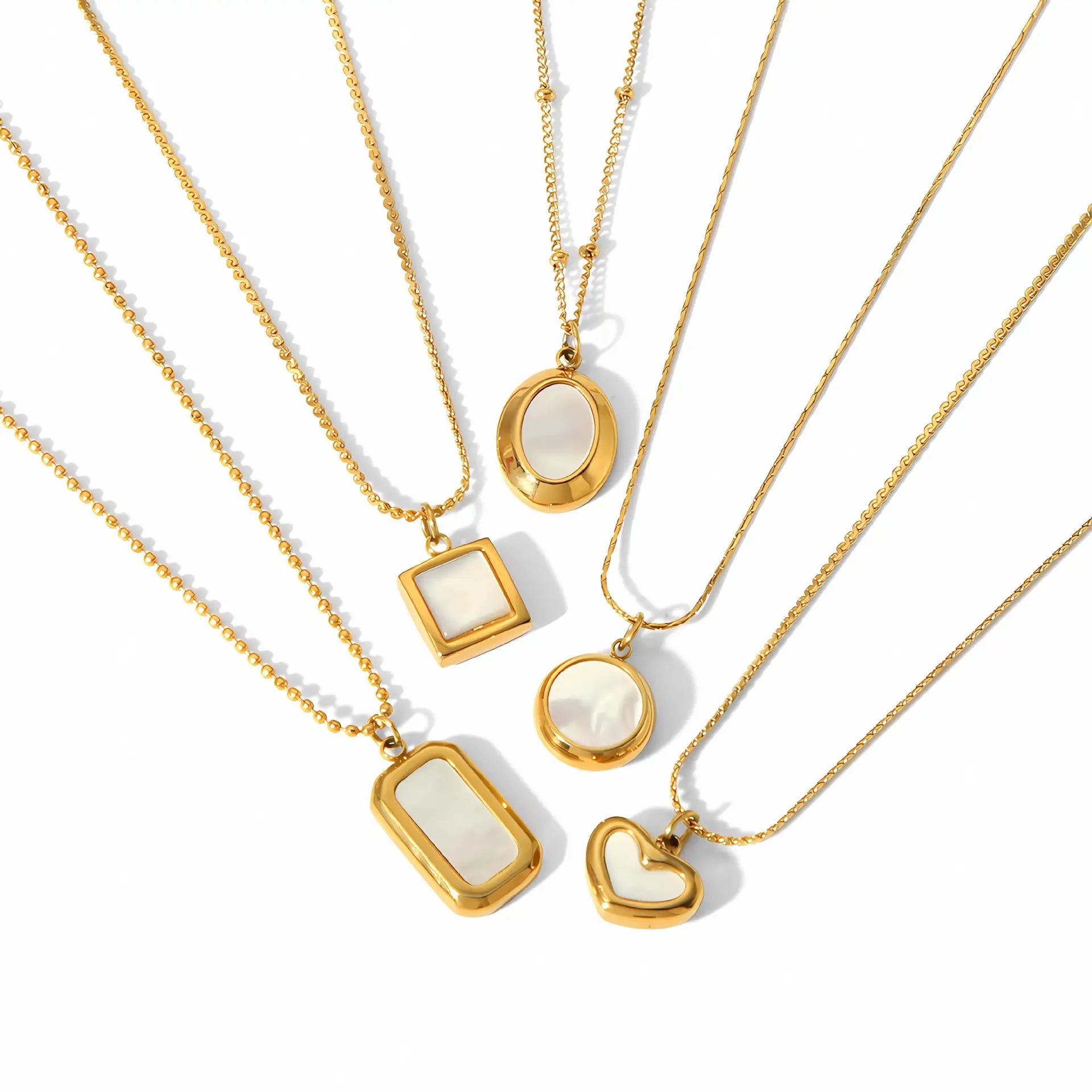 Women's Tarnish-Free Geometric White Shell Stainless Steel Accessory Necklace Waterproof Oval Heart Pendant Trendy Style