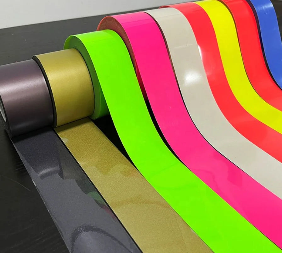 Youguang Color Reflective Heat Transfer Vinyl (HTV) Iron-On Tape PES Material 100cm Width 30-40cd Reflective Coefficient for