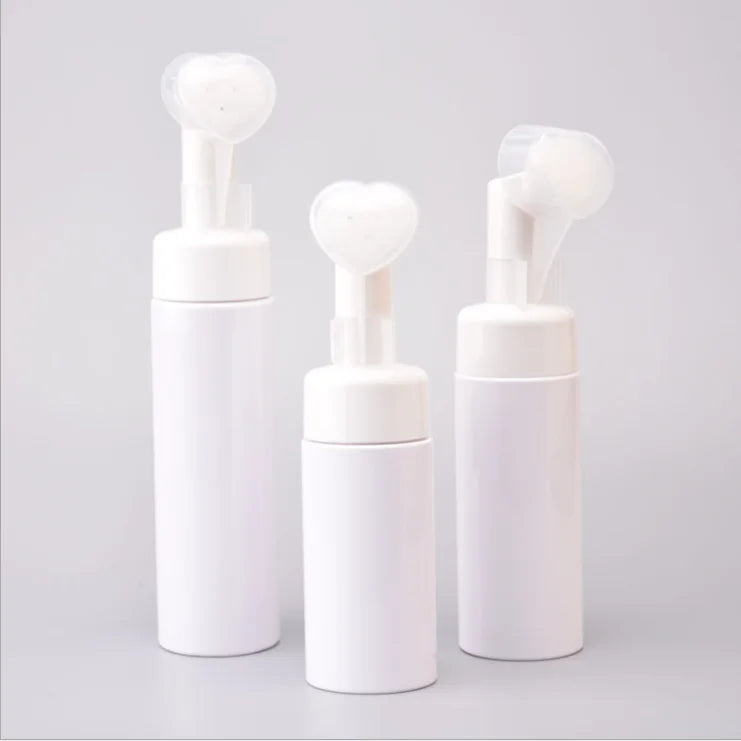 100ml 120ml 150ml 200ml 250ml Empty Facial Cleanser Foaming Bottle Round Plastic PET Soap Dispenser with Heart Foam Pump Bottle