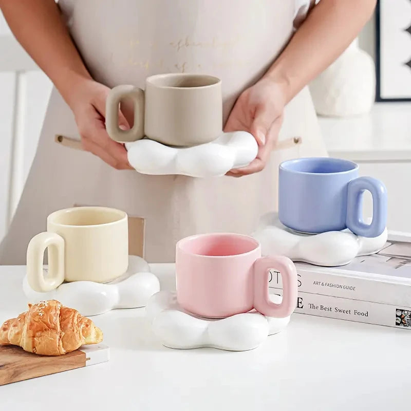 Luxury Special Flower Shape Nordic Cappuccino Cup and Saucer Drinkware Ceramic Tea Coffee Cups Porcelain Mug