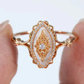 Trendy Exquisite Jewelry Vintage Diamond Oval Shaped Artificial Gemstone Decorated Ring Elegant Rhinestone Ring for Women Girls