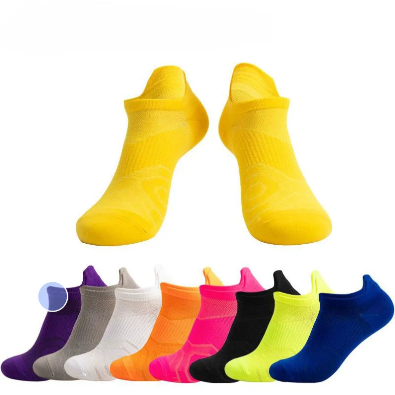 Custom Made Athletic Sports Cotton Crew Socks Custom logo Professional Basketball Socks Manufacturer
