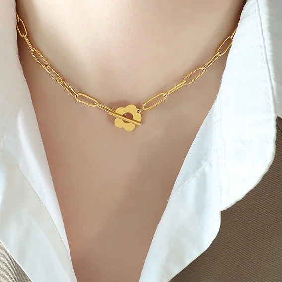 Korean Ins Style Geometric Plum Blossom Ot Buckle Necklace Simple Trend Waterproof Stainless Steel Bracelet Set Fashion Jewelry