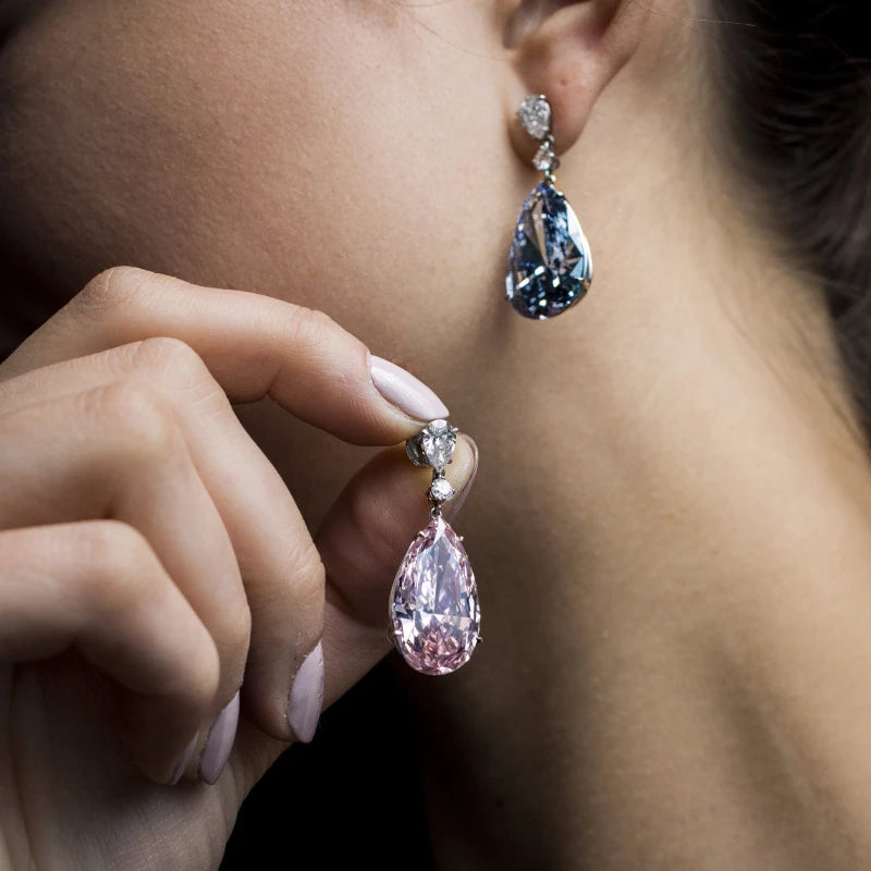 Huitan Water Drop Big Zircon Stone Silver Color Fashion Earrings Sparkly Rhinestone Crystal Tear Drop Earrings for Women