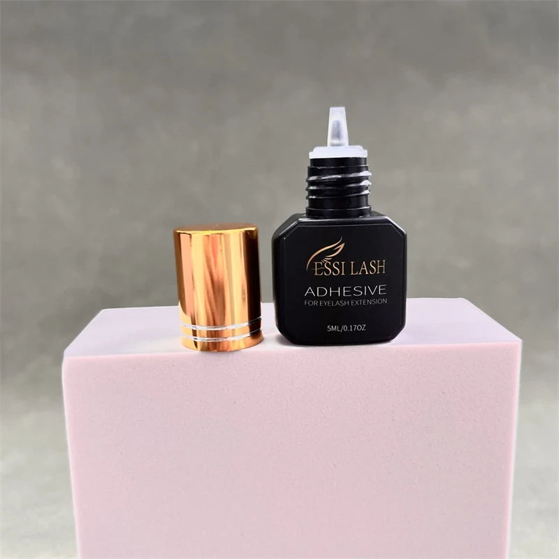 Professional 1-2s Black Eyelash Extensions Lash Glue Fast Drying Waterproof Oil Free Lash Adhesive