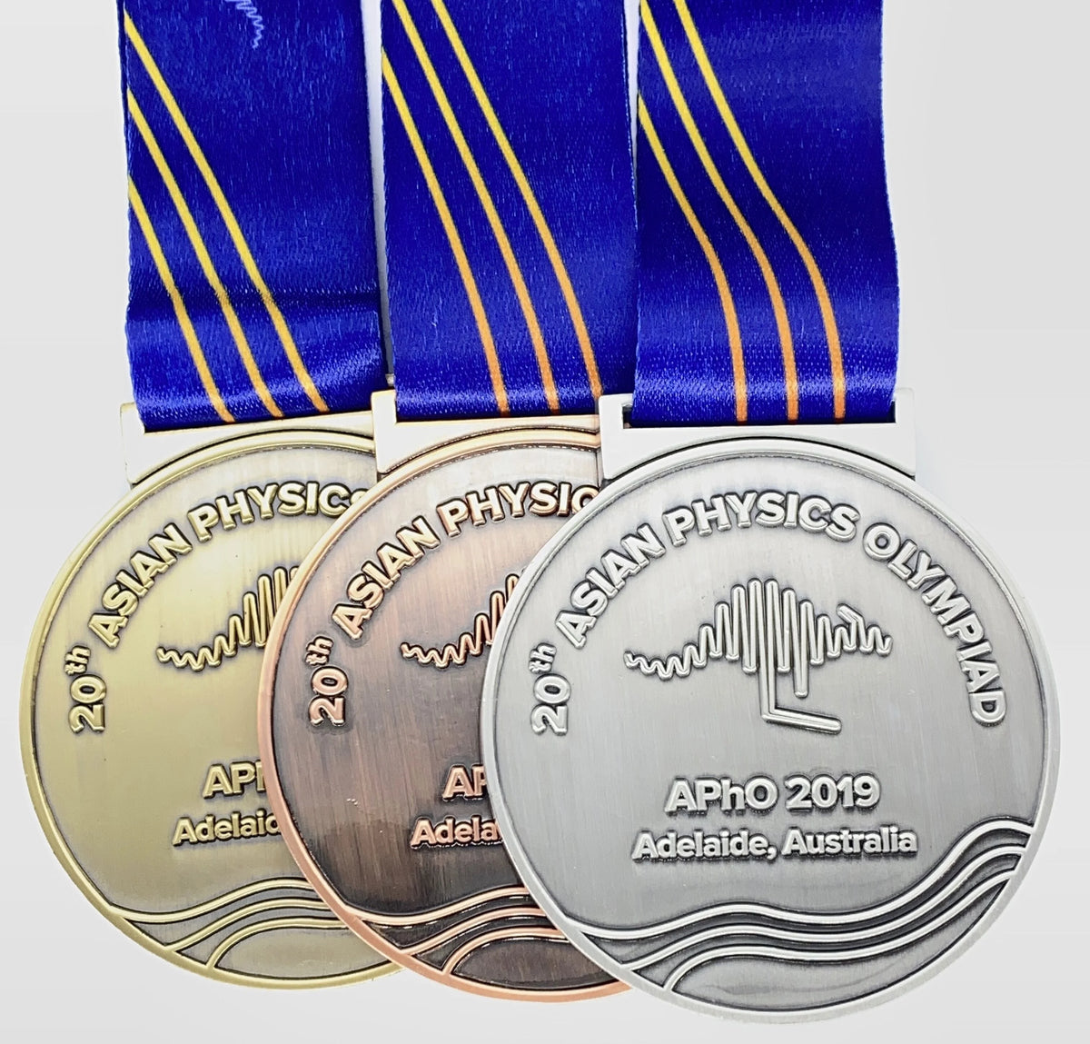Wholesale Custom Design Personalized Sport Marathon Medal Souvenir Festive Celebrations Ribbon Medal Metal Casting