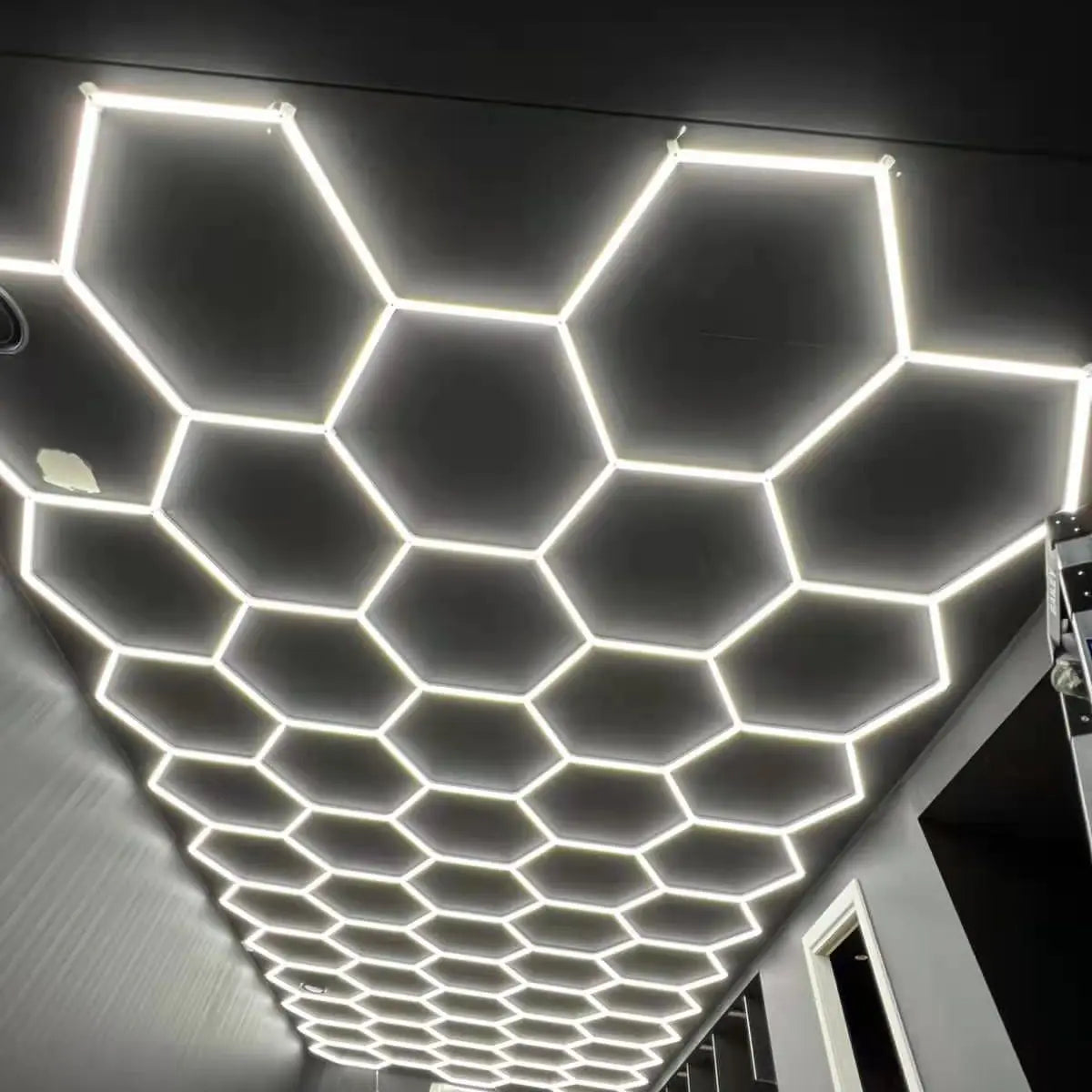 Customized Size Free Design Honeycomb Led Lights Aluminum+PC Housing Hexagon Garage Lighting for Workshop LED Work Light