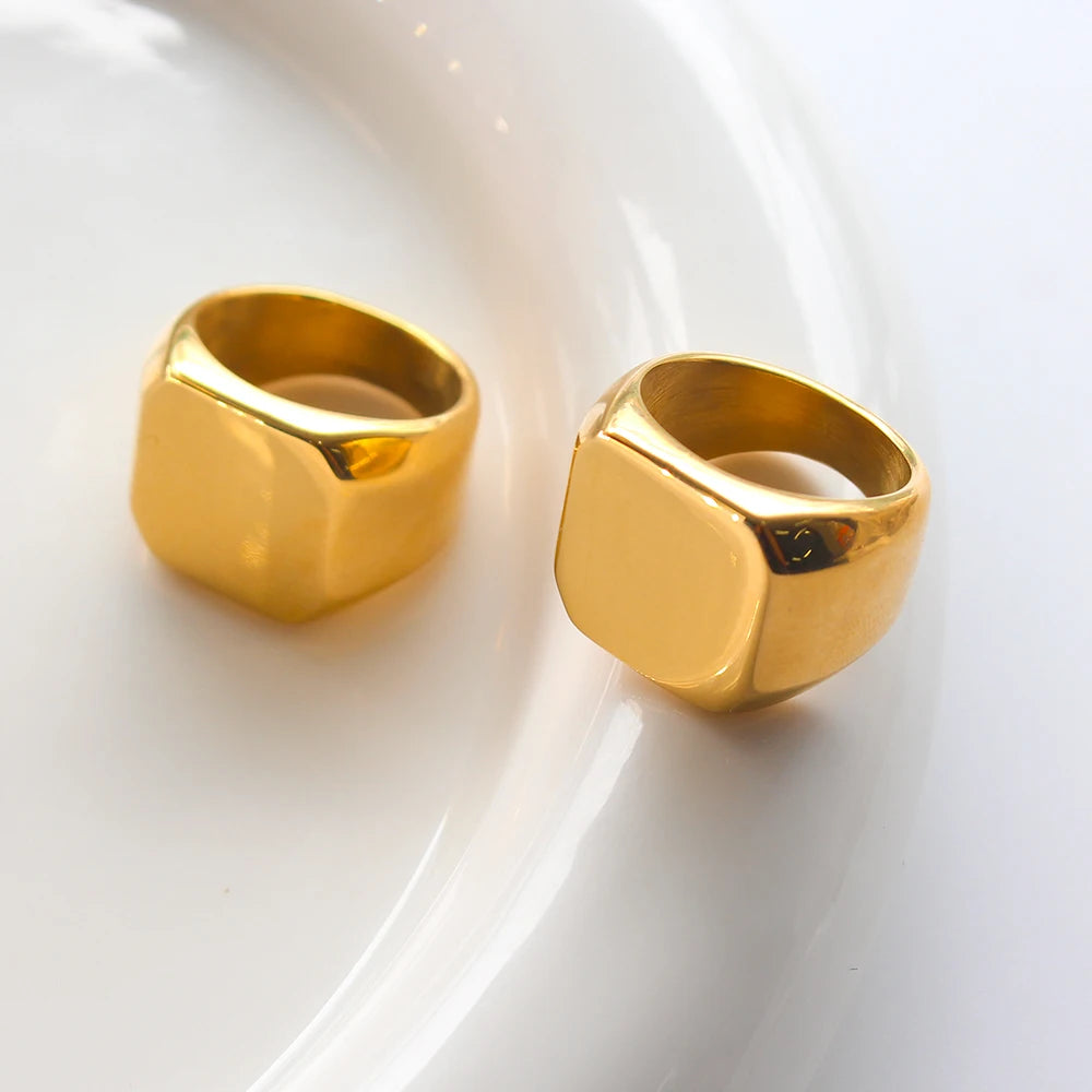 New Stainless Steel Square Chunky Ring Classic Hero Style Rings for Men Jewelry Bijoux Femme Party Gift