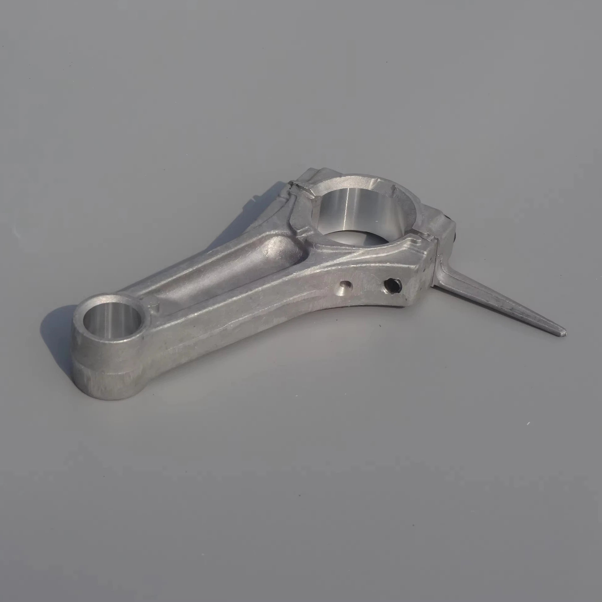 Connecting Rod for gx690 gx630