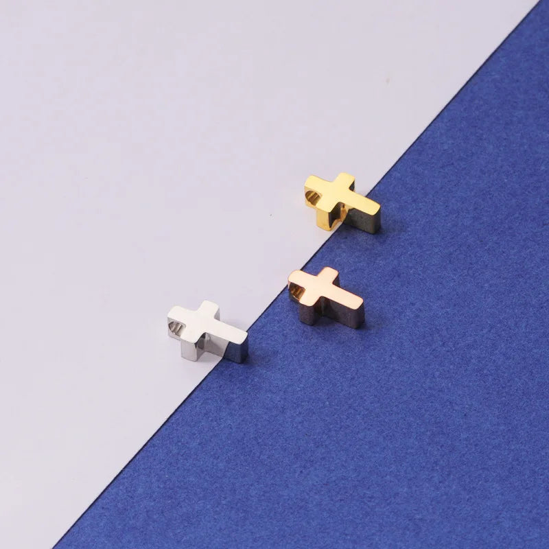 BASQUESUN Factory Wholesale Custom Stainless Steel Mirror Polished Cross Small Hole Bead DIY 5 * 8mm Small Pendant Accessory