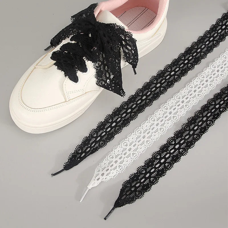 Casual Style 3cm Width Polyester Lace Shoelaces White & Black Flat Shoe Laces 60-120cm Pair