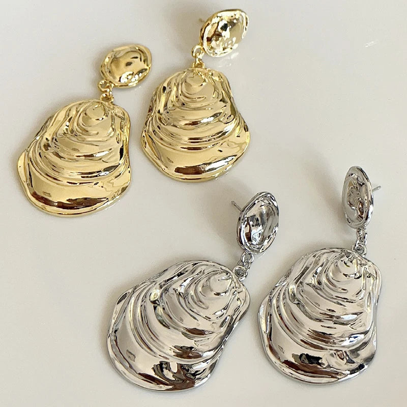 2024 New Arrival Fashion Jewelry Minimalist Metal Texture Water Wave Gold Drop Earring Hammered Shell Dangle Earrings for Women