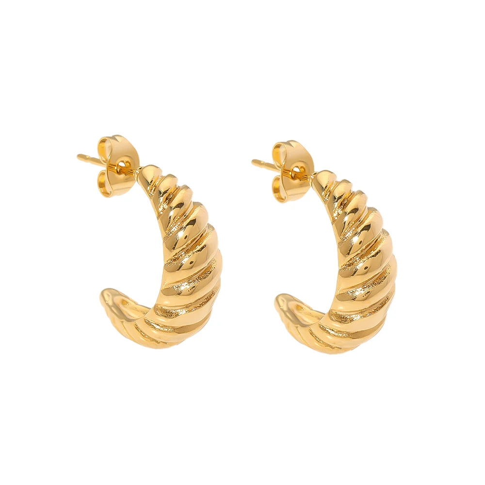 PVD Plating Stainless Steel Retro 18K Twisted CC Shape Croissant Hoop Earrings Wholesale Price Jewelry Earrings