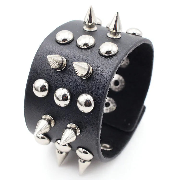 Wholesale Punk Woman Man Decorative Rivets Leather Bracelets