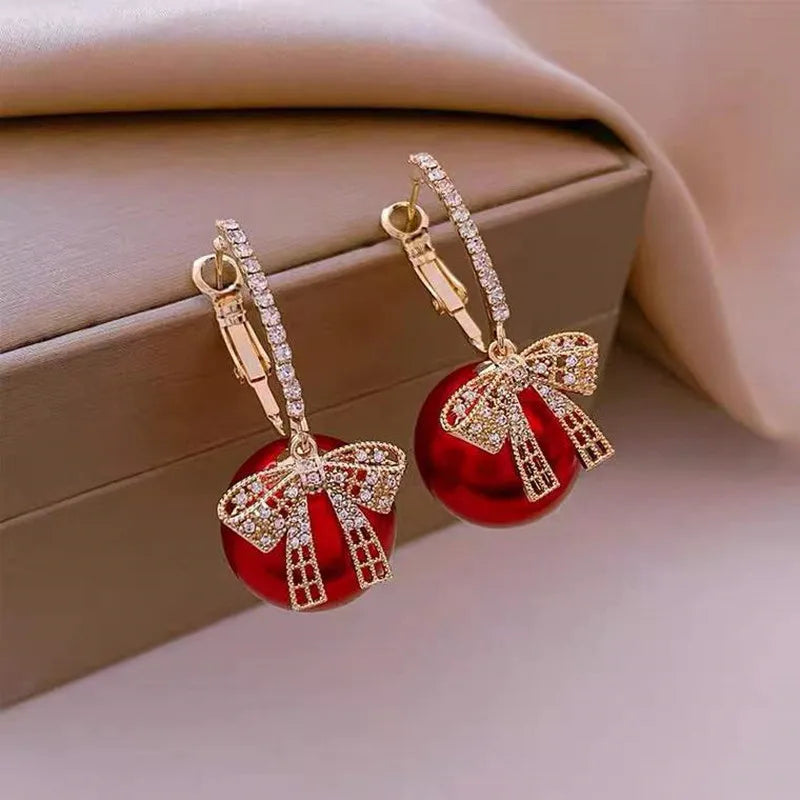 2025 European American Fashion Gold-Plated Butterfly Pearl Earrings for Women  Wedding & Party Alloy Main Material Hot Gift