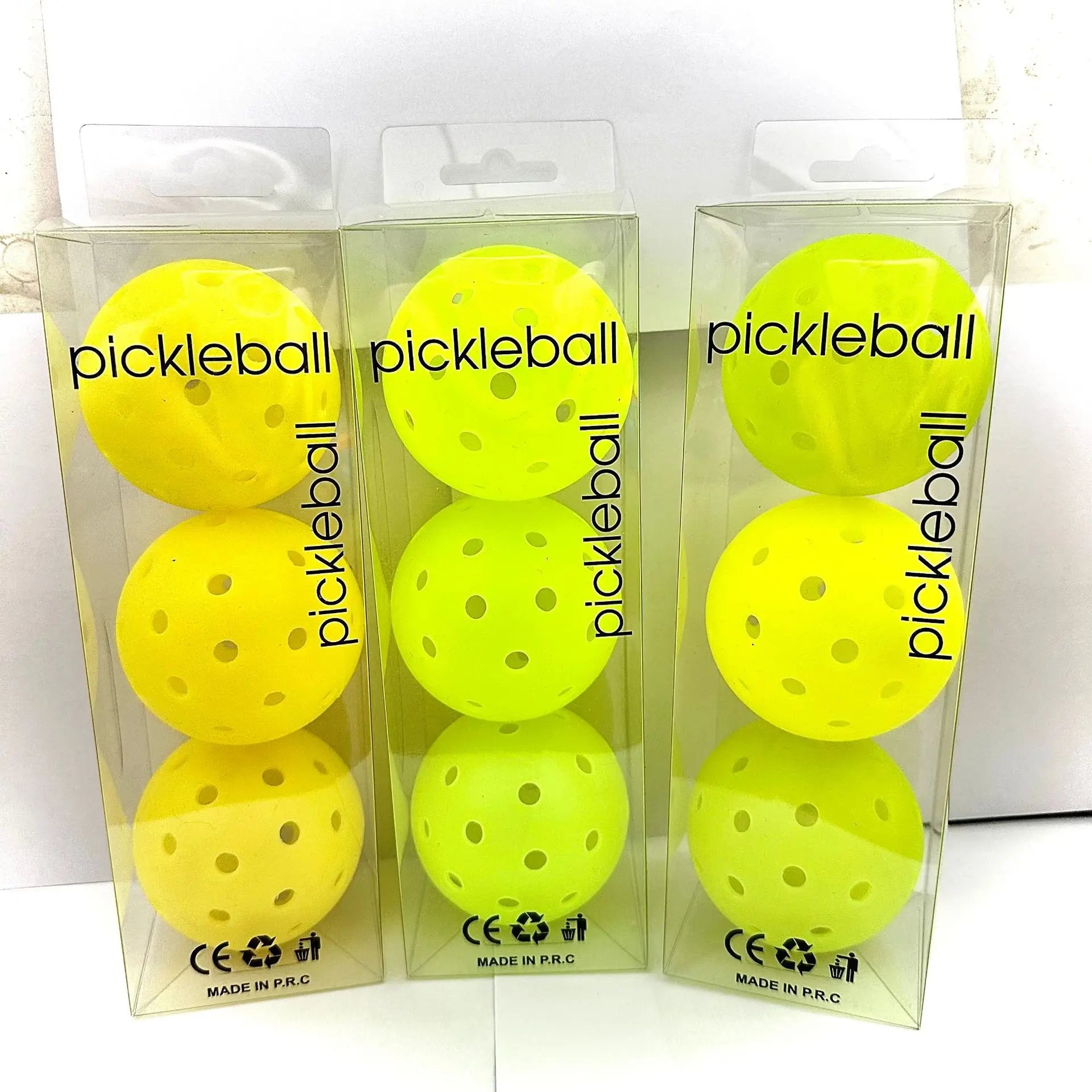 Seamless Outdoor 40 Holes Pickleballs USAPA Approved Quality Customized Logo Rotational Molding Paddle Balls