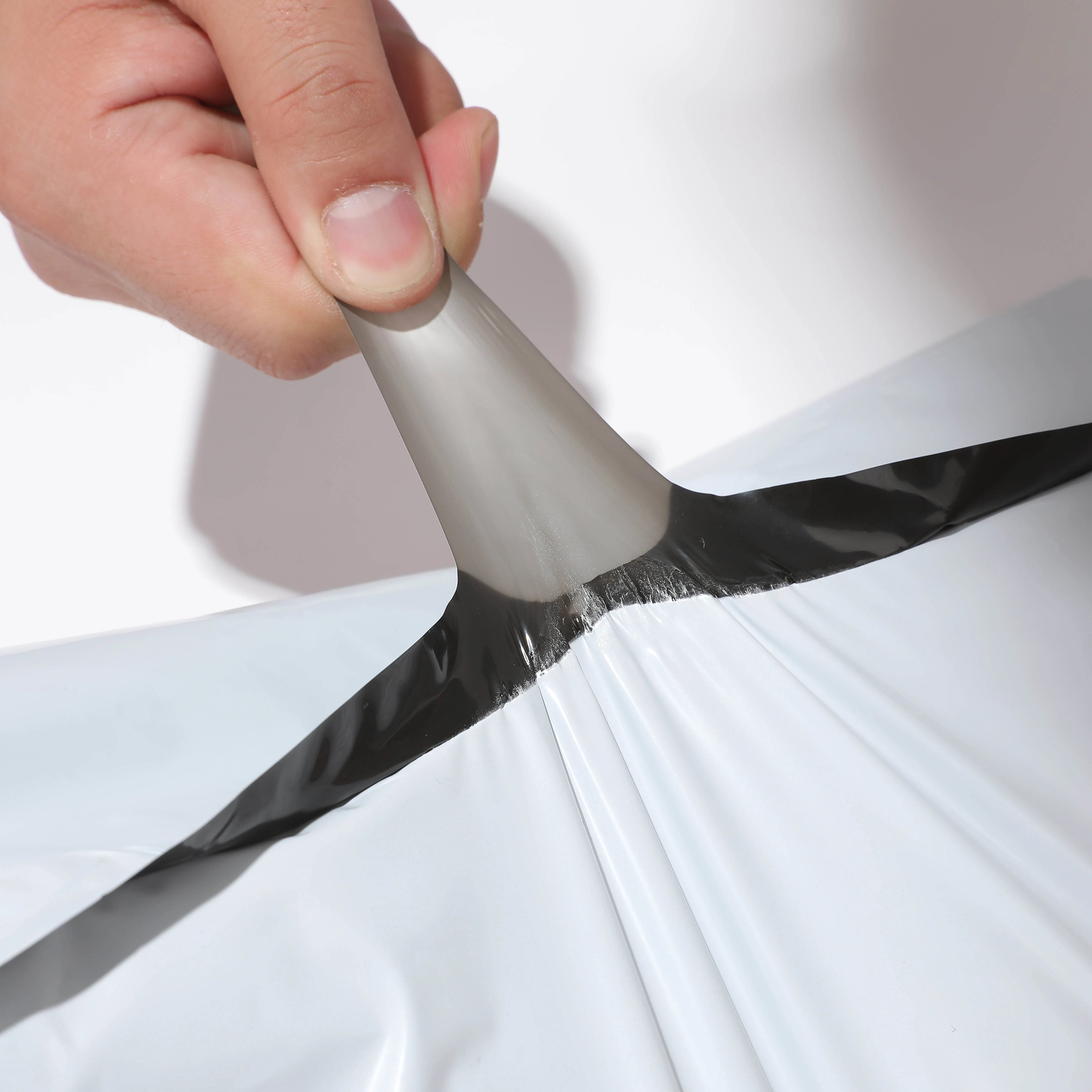 22*35cm/8.6*13.8 Inch White Factory Outlet Personalized LDPE HDPE Poly Mailer Shipping Poly Mailer for Hoodies Clothes Packaging