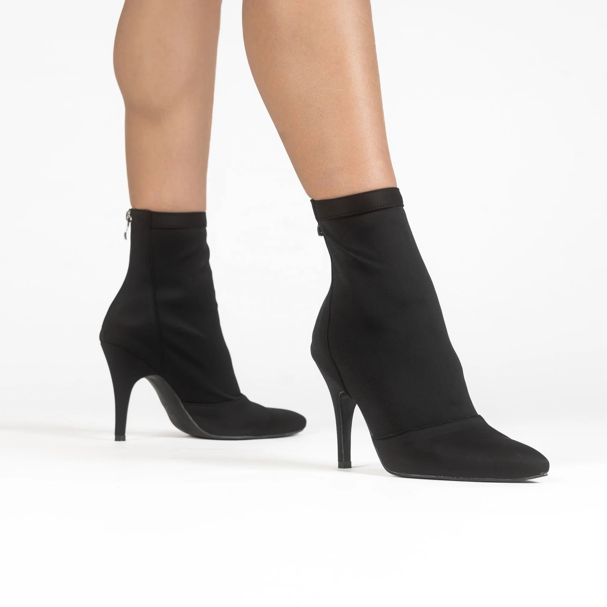EKV2704 Women's Fashion Dance Shoes Black Closed Toe Soft Comfortable Thin Heel Jazz Boots Lady Shoes