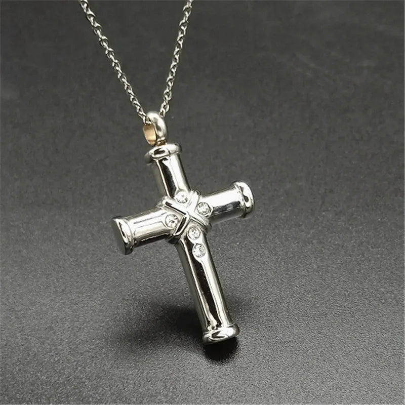Fashion Hip Hop Necklace Wholesale Tennis Chain Pendant Unique Crystal Cross Urn Necklace for Men