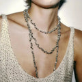 2025 New Arrival Fashion Jewelry Dazzling Inlaid Pearl Long Necklace for Women Multi-layered Women Beaded Women Necklace