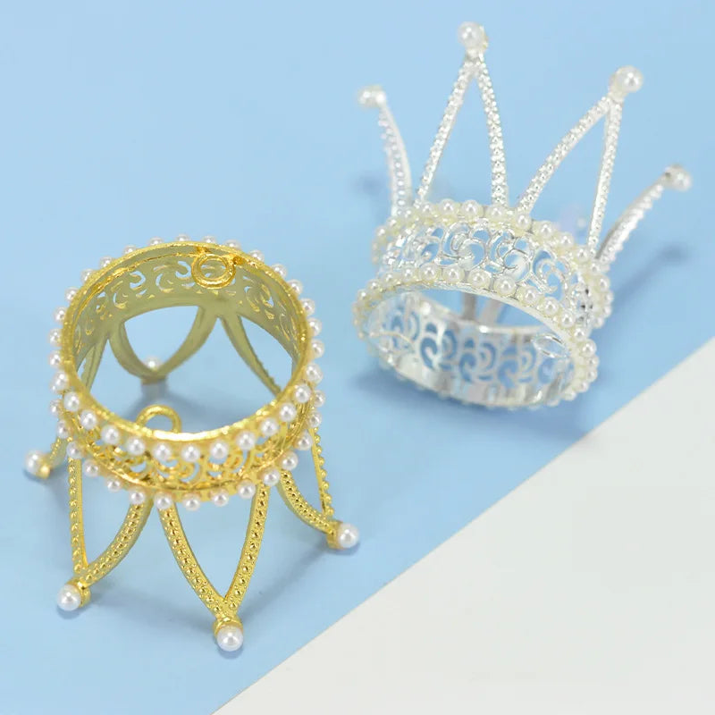 Factory Wholesale Pearl studded Diamond Bouquet Crown Round Mini Birthday Cake Topper Decoration Crown