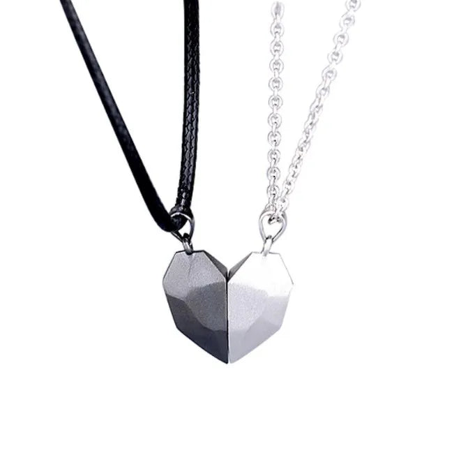 NEULRY Romantic Valentine's Day Couple Jewelry Magnetic Love Heart Pendant with Link Chain Necklace for Lovers and Engagements