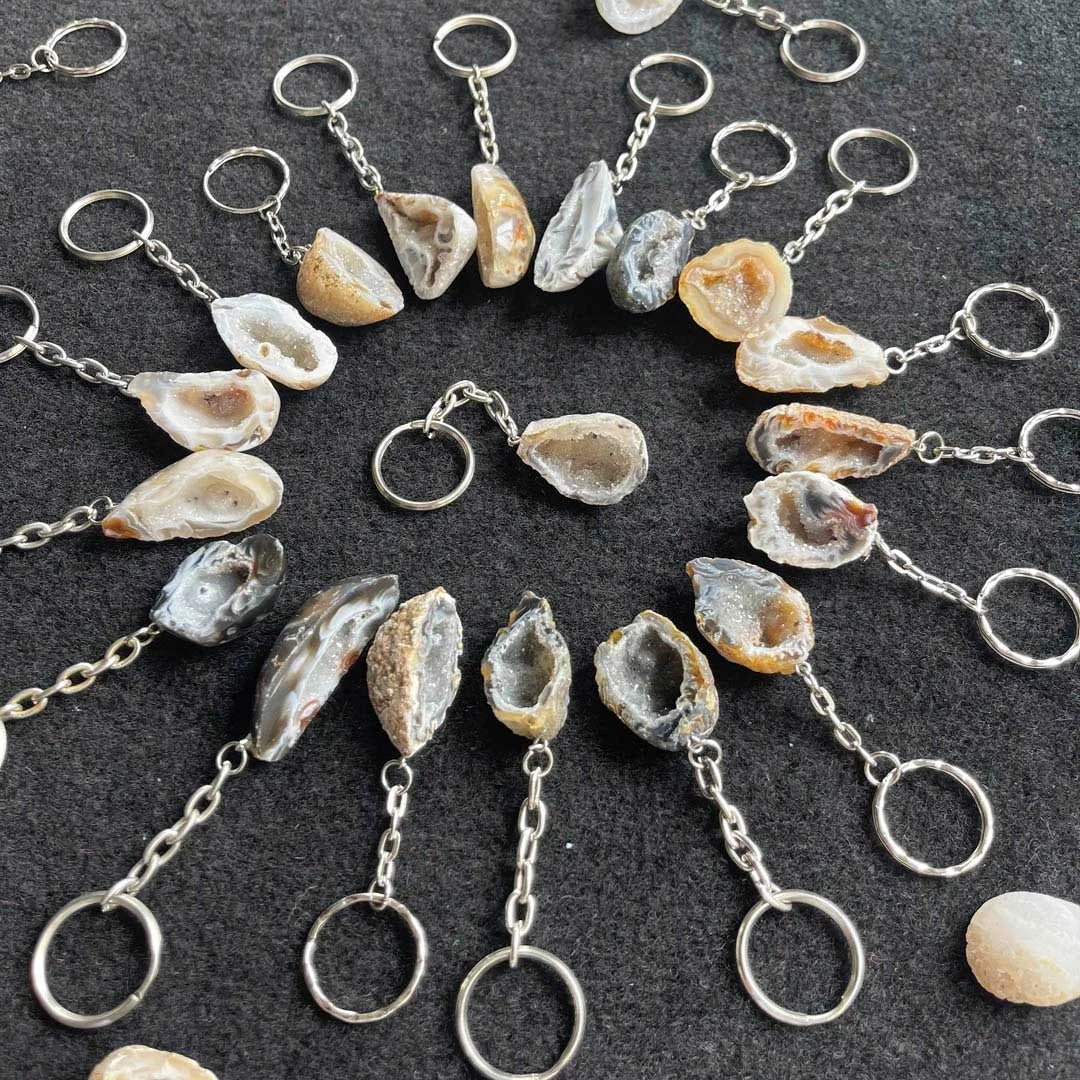 Natural Quartz Crafts Mini Agate Geode Crystal Keychain for Promotional