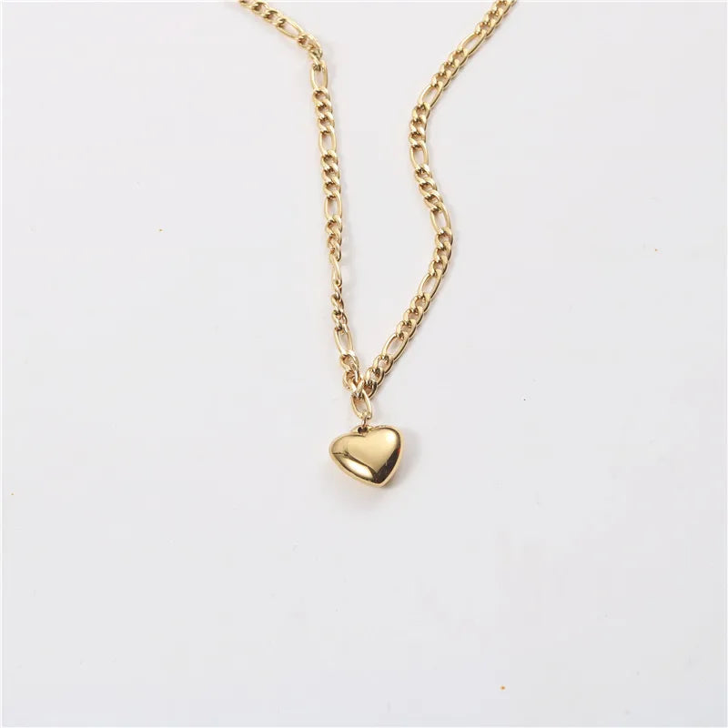 Fenny Wholesale 18K PVD Plated No Fade High Quality Classic Hollow Heart Pendant Figaro Chain Stainless Steel Necklace for Women