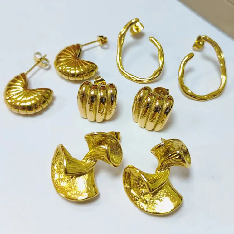 High Quality New Fashion Design European Vintage 18k Gold Plating Stainless Steel Pendant Earrings Women 202211S