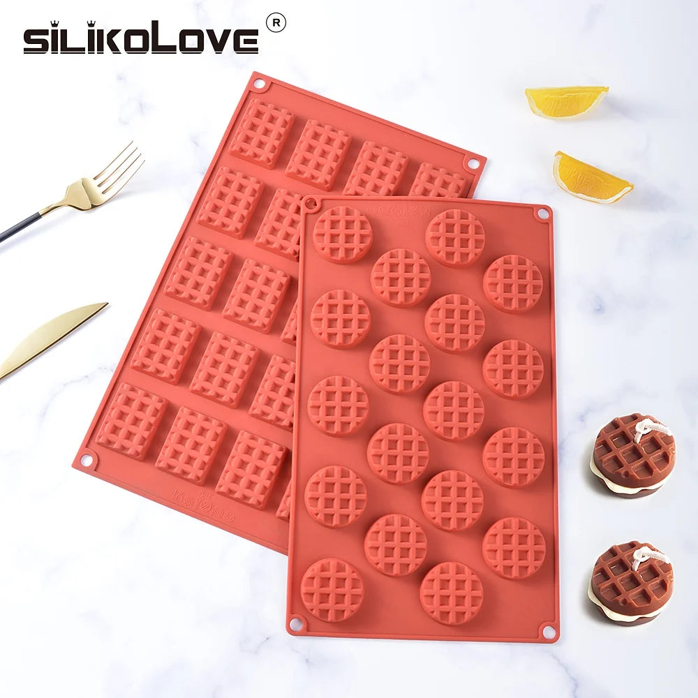 2 PCS / SET Round square Shape Waffle Cookies Silicone Mold DIY House Baking Ware Kitchen Bakeware Set