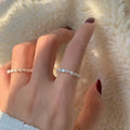 2024 New Fashion Dainty Freshwater Pearls Adjustable Rings Minimalist Elasticated Cute Finger Seed Bead Ring for Engagement