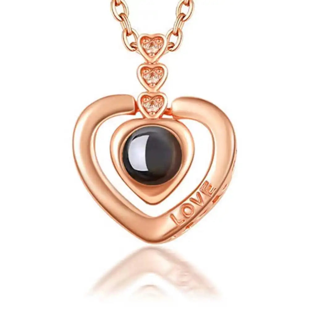 G2692 Wholesale I Love You in 100 Languages Necklaces Projection Heart Pendant Necklace for Matching Couple Fashion Jewelry
