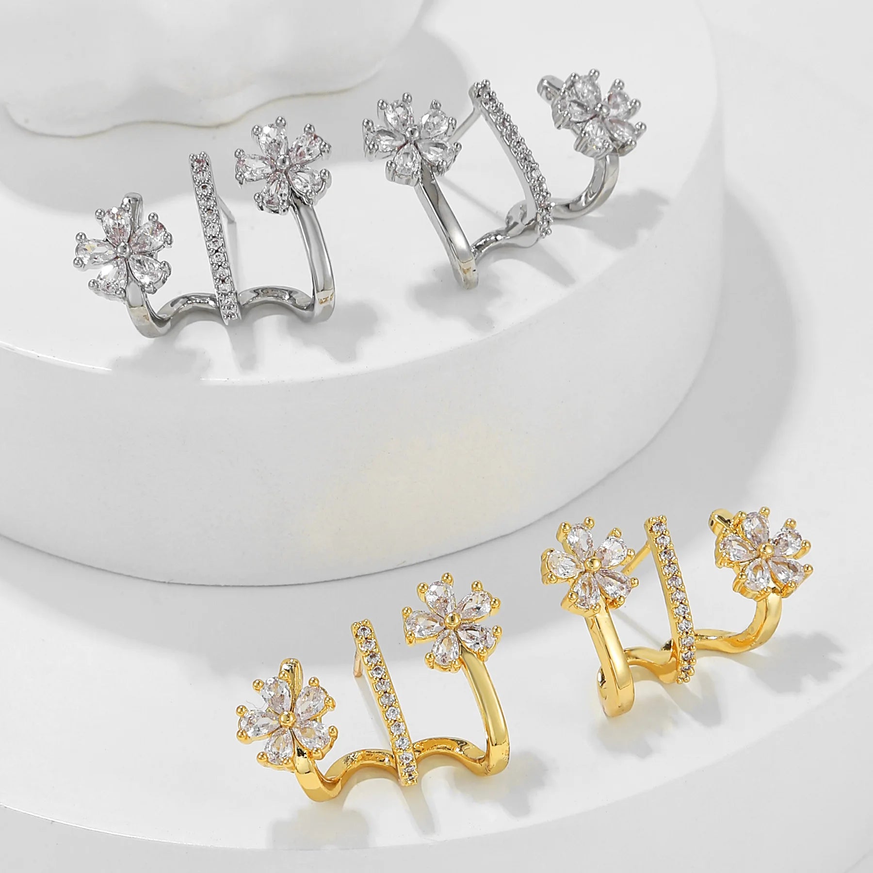 Luxury Fashion Geometric Rhinestone Flower Stud Earrings Personality Korean Crystal Zircon Earrings for Women Jewelry