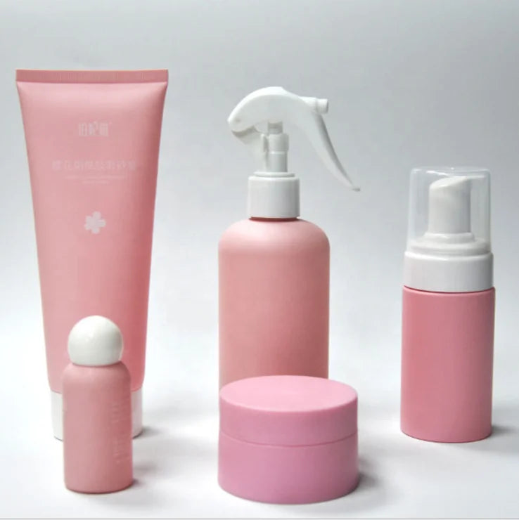 High-End Skin Care Cosmetic Plastic Toner/Lotion Packaging Screw Cap Bottles with PET Material and Screen Printing