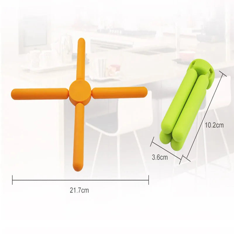 Silicone Folding Coasters Non-Slip Kitchen Insulation Pad and Pot Holder Collapsible Mats & Pads