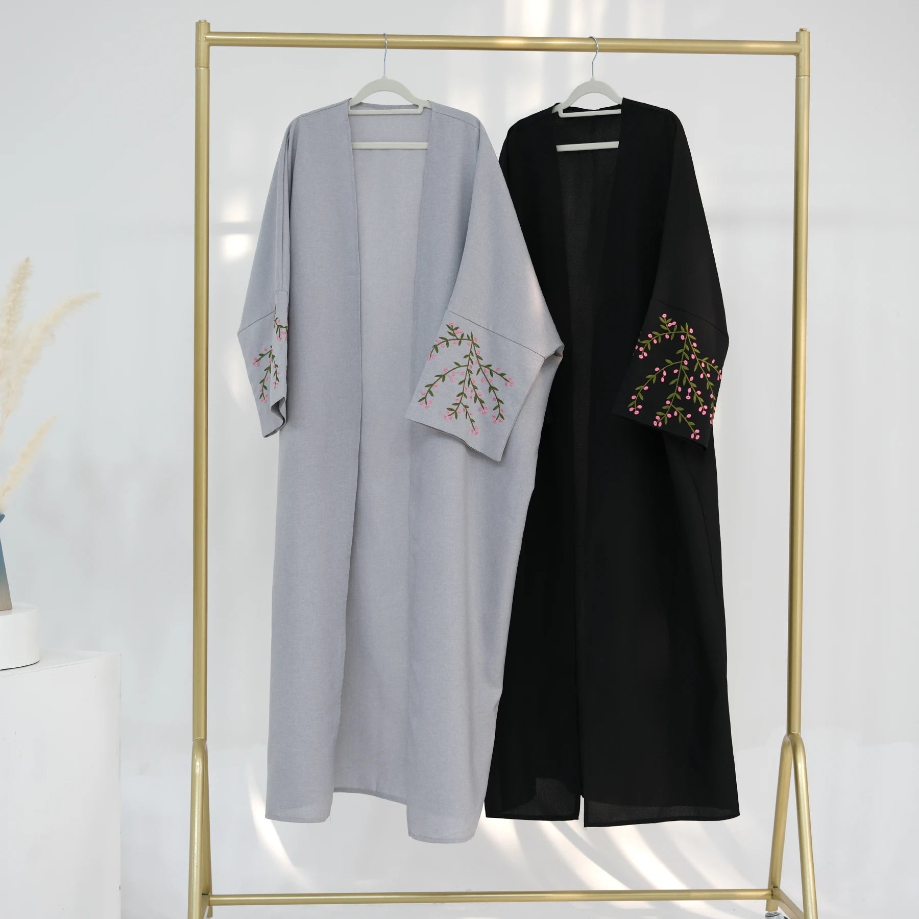 Loriya EID Ramadan Floral Embroidery Abaya Modest Womens Clothing Dubai Abaya Turkey Linen Kimono Islamic Clothing