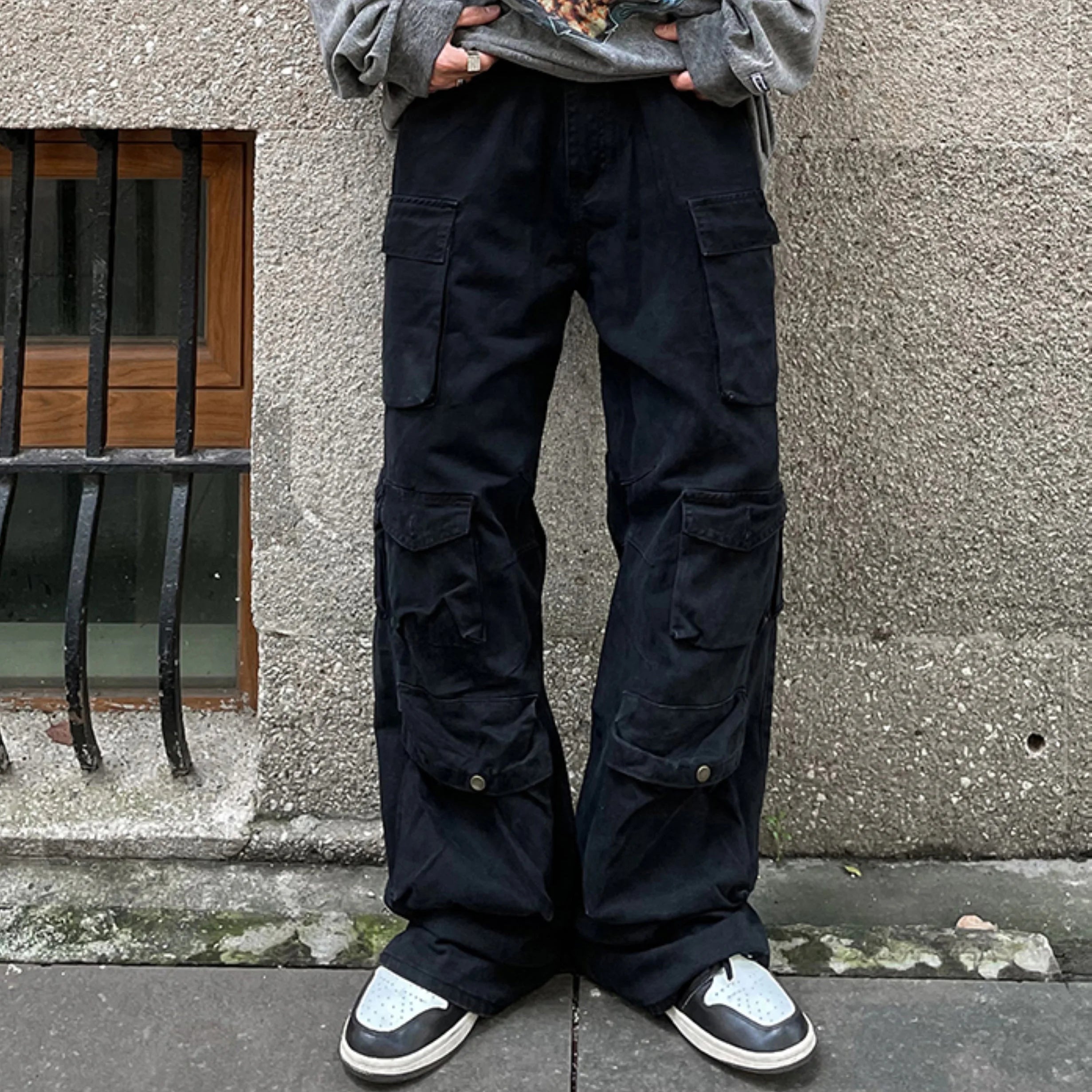 OEM Streetwear Cargo Sweatpants Trousers With 6 Pockets Design Custom Twill Plain Black Multi Pocket Men's Cargo Pants