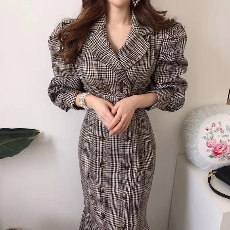 Boutique Wholesale 2026 Autumn French Vintage Suit Collar Double Breasted Slim Fit Checkered Fish Tail Women's Dress