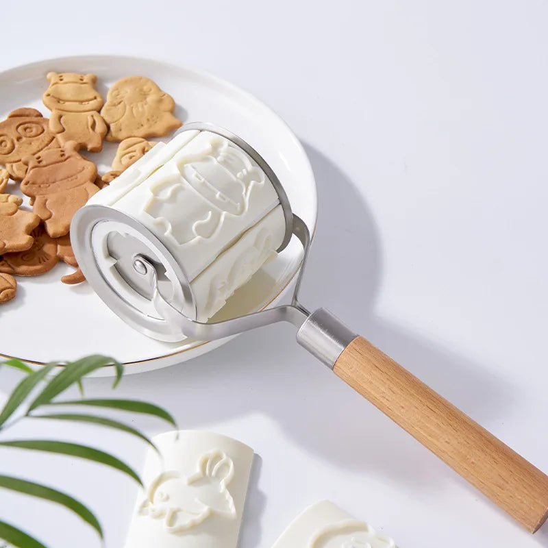 32pcs Carton Animals Cars Patterns Dough Rolling Pin Cookie Cutter Mould Press Biscuit Pastry Baking Tools Roller Biscuit Mold