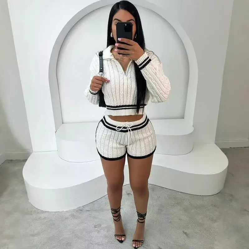 2024 Autumn Winter Women's Hooded Sweater Shorts Two-Piece Set Thick Twist Knitted Contrast Color XS Size Embroidery New Solid