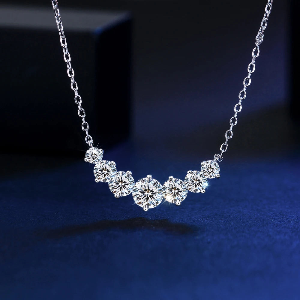 Elegant 925 Silvery 5mm Ice Round Zirconia Inlaid Smile Shaped Pendant Necklace for Women Banquet Valentine's Day  Gift