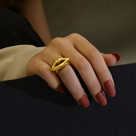 French Ins Style Hot Sale Exaggerated Personalized Lip Design Ring Stainless Steel Plated 18K Real Gold Rings