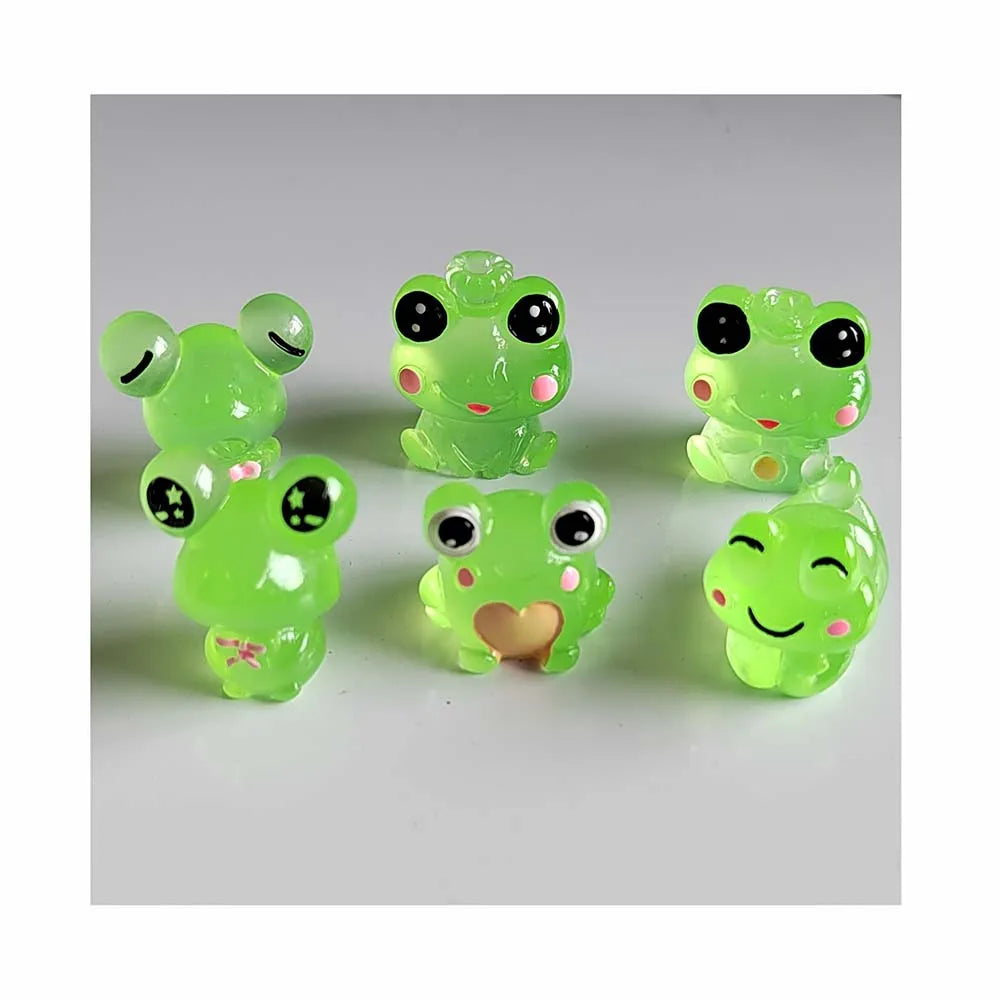 100Pcs Luminous Frog Flatback Ornaments Glow in Dark Green Frog Animal Charms for DIY Handmade Necklace Bracelet Earring Craft